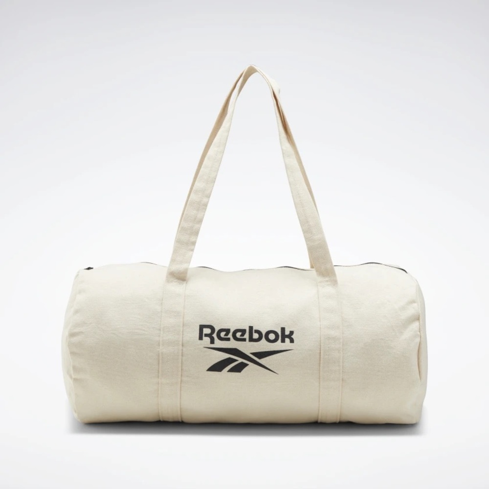 ⭐️Reebok zipped duffel bag ⭐️NWOT